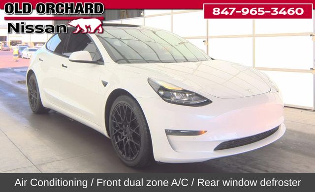 2021 Tesla Model 3 Base's photo