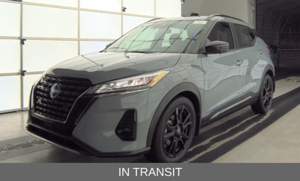 Used 2023 Nissan Kicks SR SUV