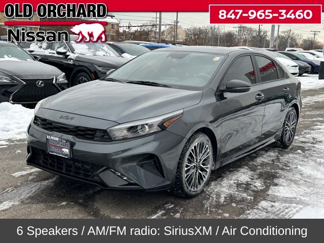 2022 Kia FORTE GT-Line's photo