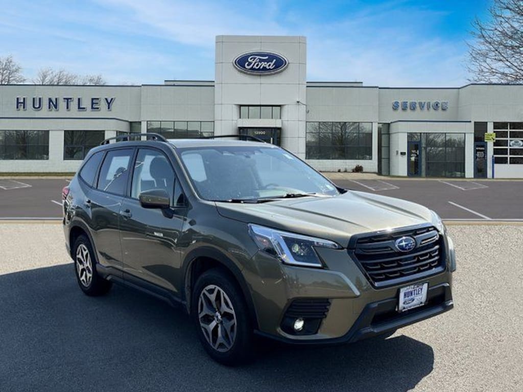 Used 2024 Subaru Forester Premium SUV