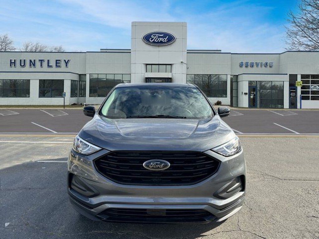 Used 2024 Ford Edge SE SUV