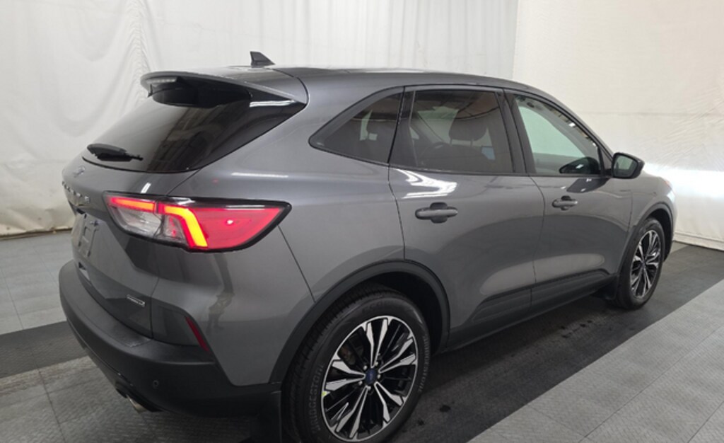 Used 2022 Ford Escape SE SUV