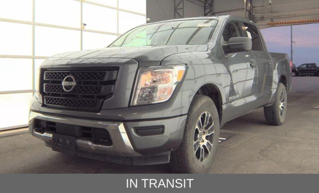 Used 2023 Nissan Titan SV Truck Crew Cab