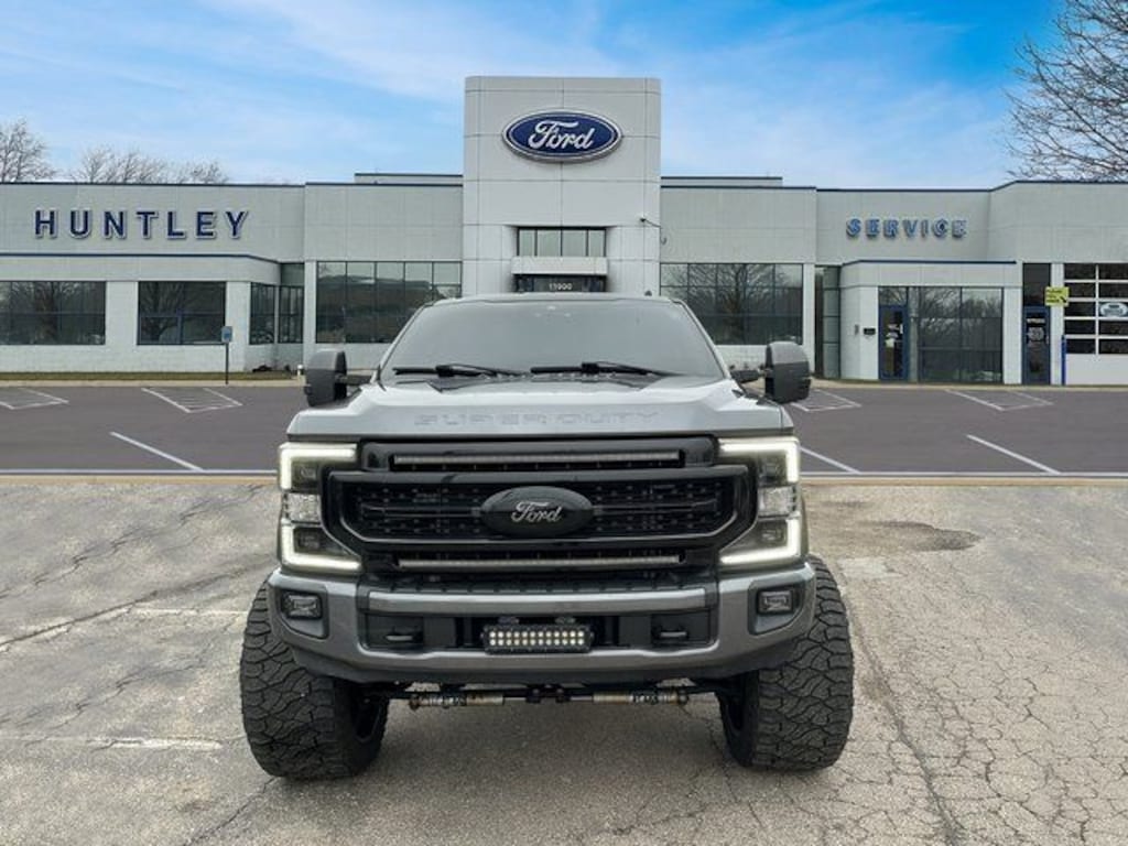 Used 2022 Ford F-250 XLT Truck Crew Cab