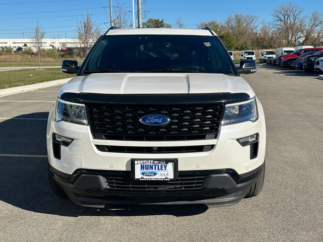2019 Ford Explorer Sport photo 2