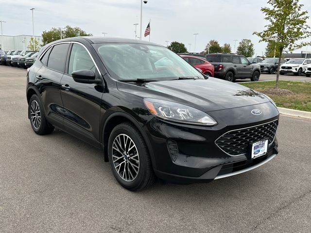 2021 Ford Escape Plug-In Hybrid SE photo 2
