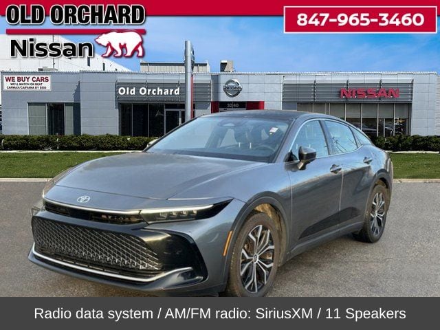 2023 Toyota Crown Limited's photo