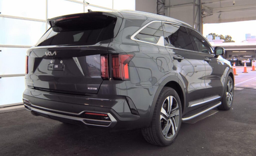Used 2023 Kia Sorento Plug-In Hybrid SX Prestige SUV