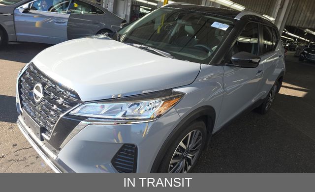 2024 Nissan Kicks SV's photo