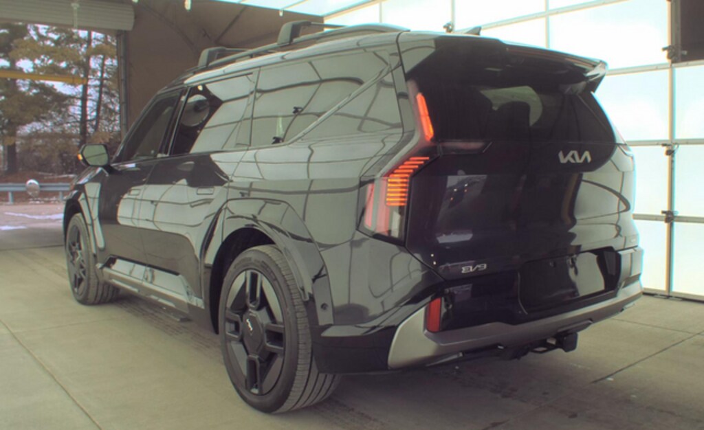 Used 2024 Kia EV9 GT-Line SUV
