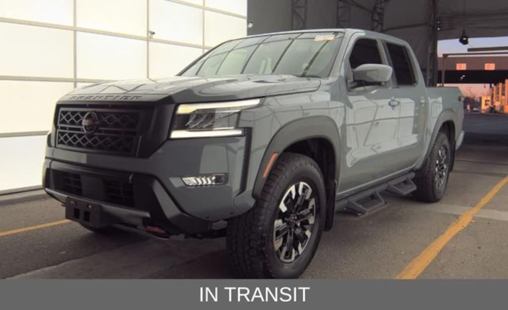 Used 2024 Nissan Frontier PRO-4X Truck Crew Cab