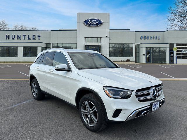 2022 Mercedes Benz GLC 300 4MATIC photo 3