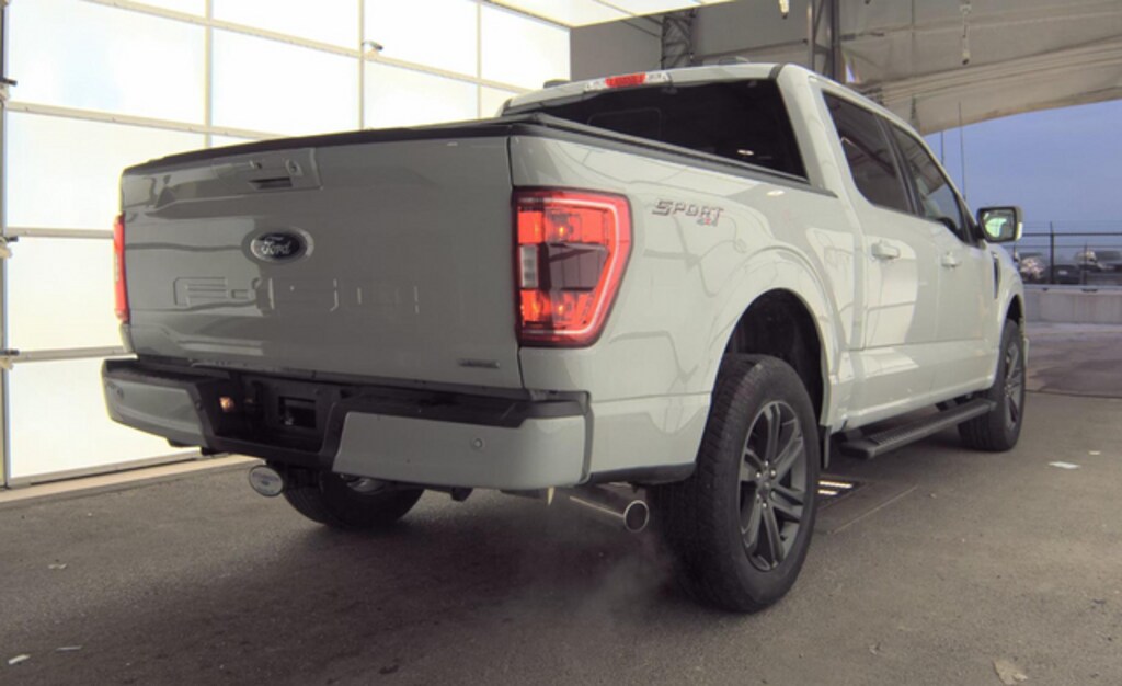 Used 2023 Ford F-150 XLT Truck SuperCrew Cab