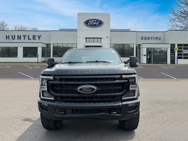 2021 Ford F-250 Lariat photo 2