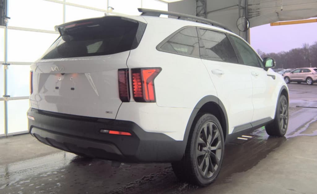 Used 2023 Kia Sorento X-Line EX SUV