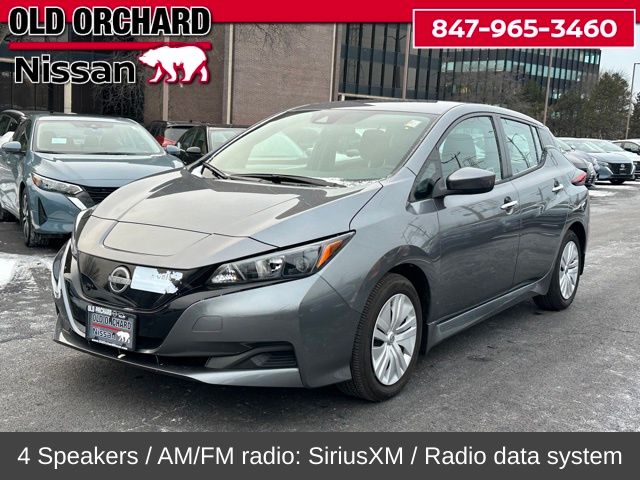 2024 Nissan LEAF S's photo