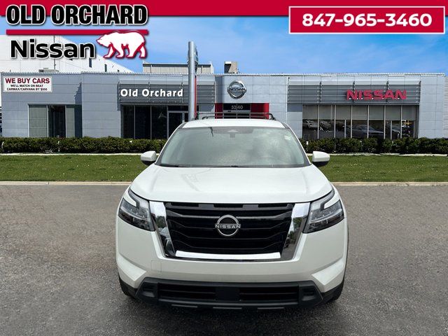 2022 Nissan Pathfinder SV photo 2