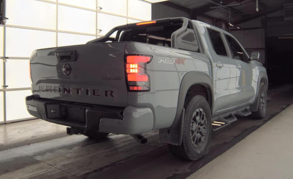 Used 2023 Nissan Frontier PRO-4X Truck Crew Cab