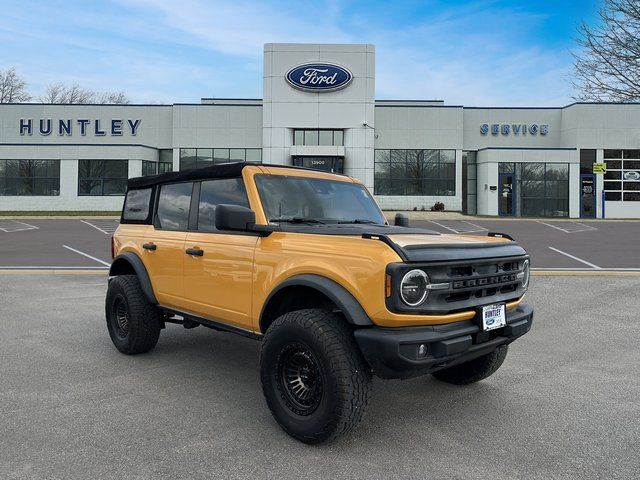2022 Ford Bronco Big Bend photo 3
