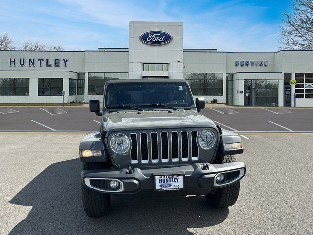 2020 Jeep Wrangler Unlimited Sahara photo 2