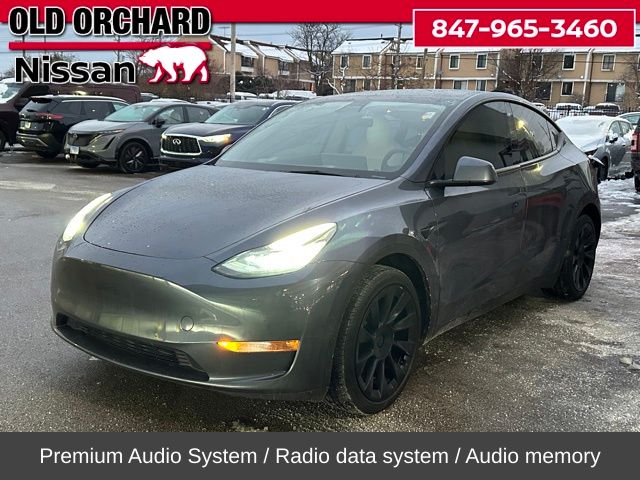 2022 Tesla Model Y Long Range's photo