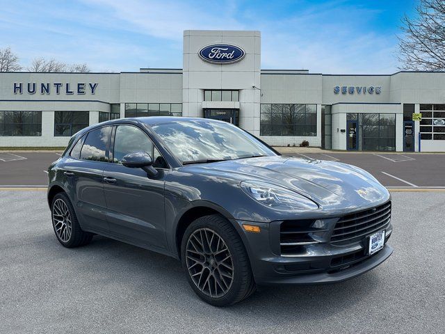 2021 Porsche Macan S photo 3