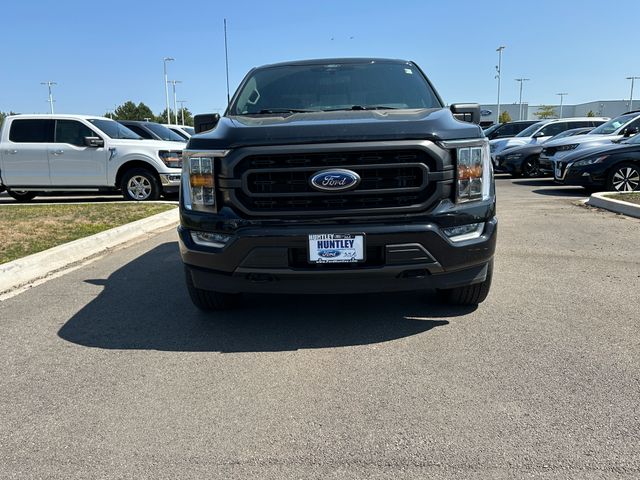 2022 Ford F-150 XLT photo 2