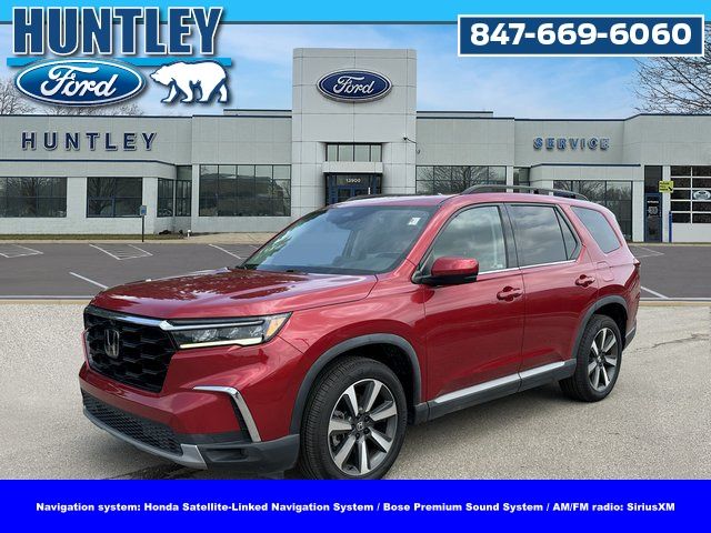 2023 Honda Pilot Elite's photo