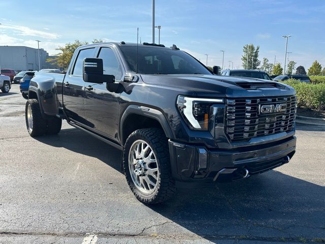 2024 Gmc Sierra 3500 HD Denali Ultimate photo 2