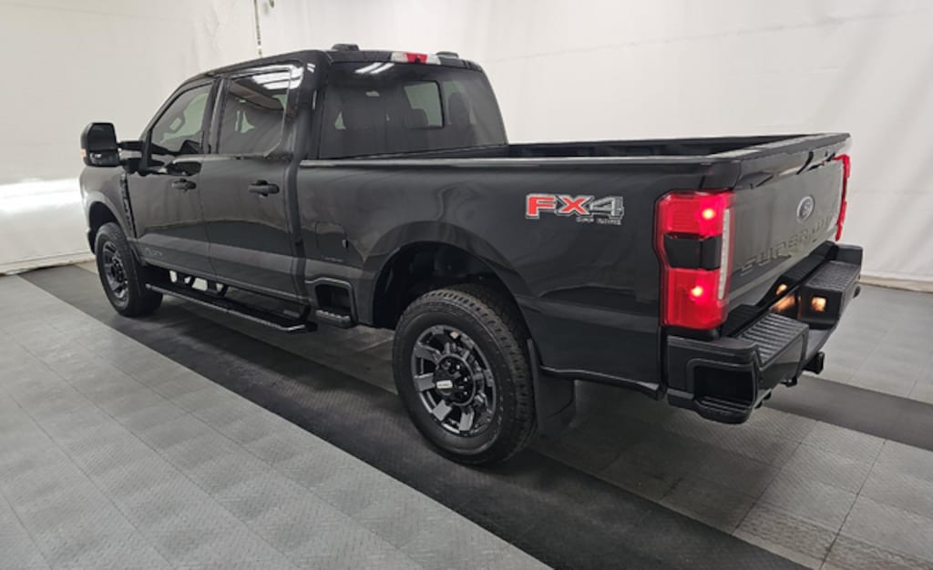 Used 2024 Ford F-250 Lariat Truck Crew Cab