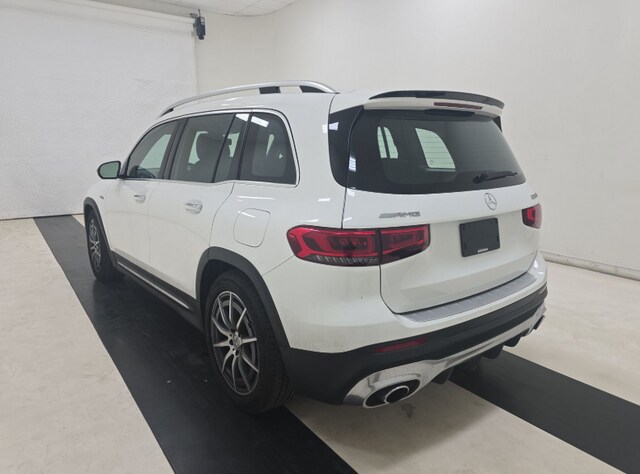 2023 Mercedes Benz GLB AMG 35 photo 4
