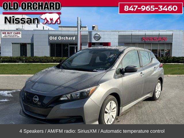 2025 Nissan Leaf S's photo