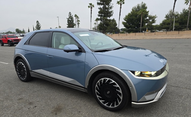 Used 2023 Hyundai IONIQ 5 Limited with VIN KM8KRDAF9PU156822 for sale in Skokie, IL