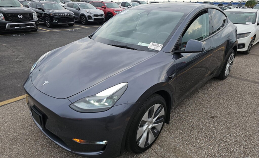 Used 2023 Tesla Model Y Long Range SUV