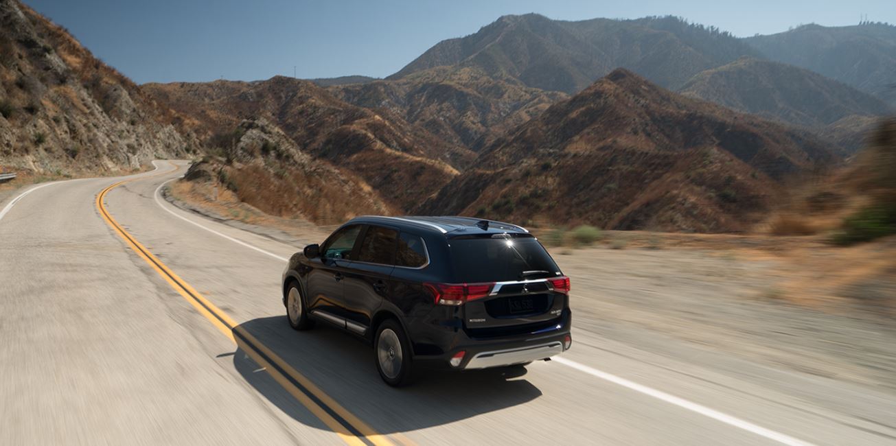 Outlander Exterior.JPG