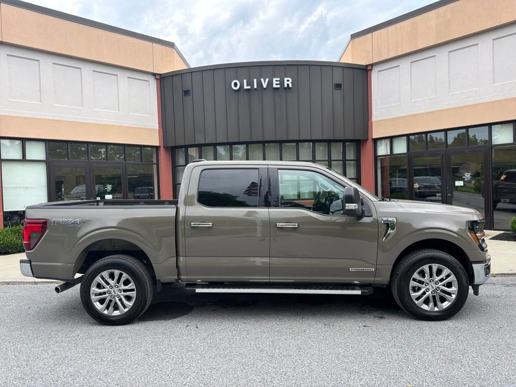 2025 Ford F-150 XLT - Photo 8