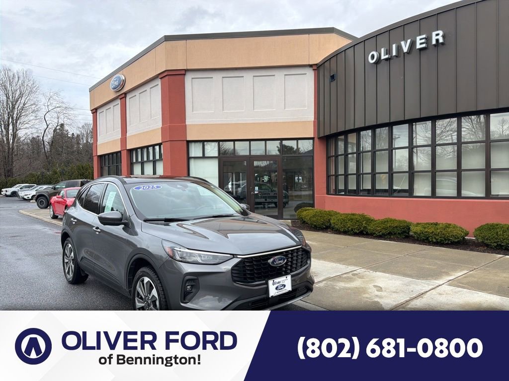 2025 Ford Escape Platinum