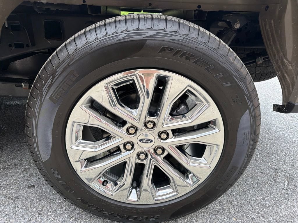 2025 Ford F-150 XLT - Photo 11