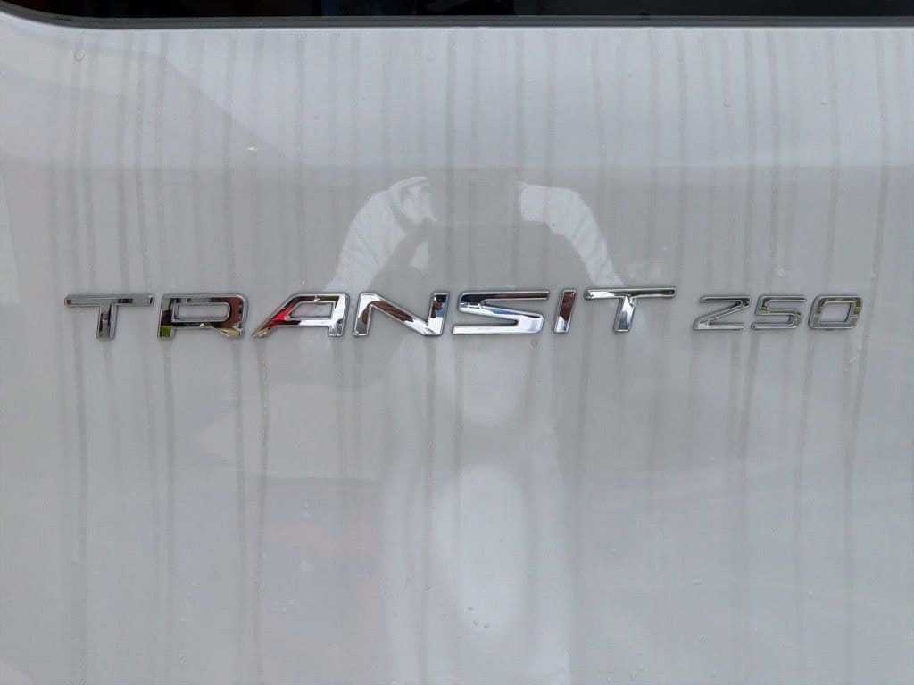 2025 Ford Transit Van Base - Photo 15