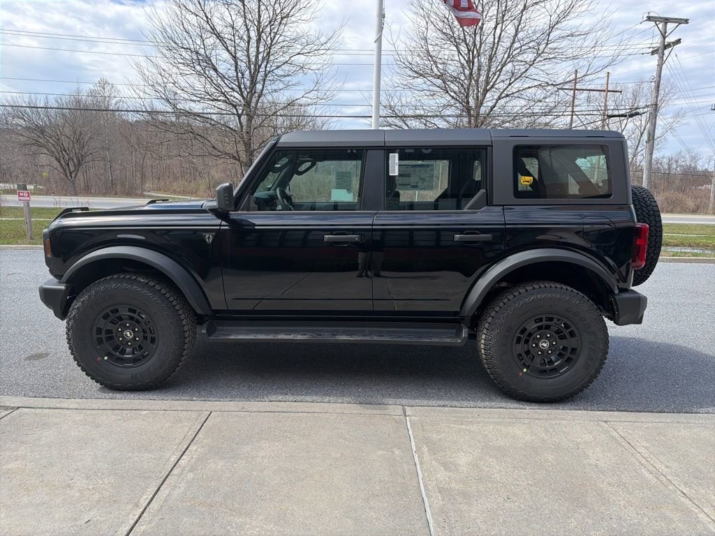 New 2026 Ford Bronco Base SUV