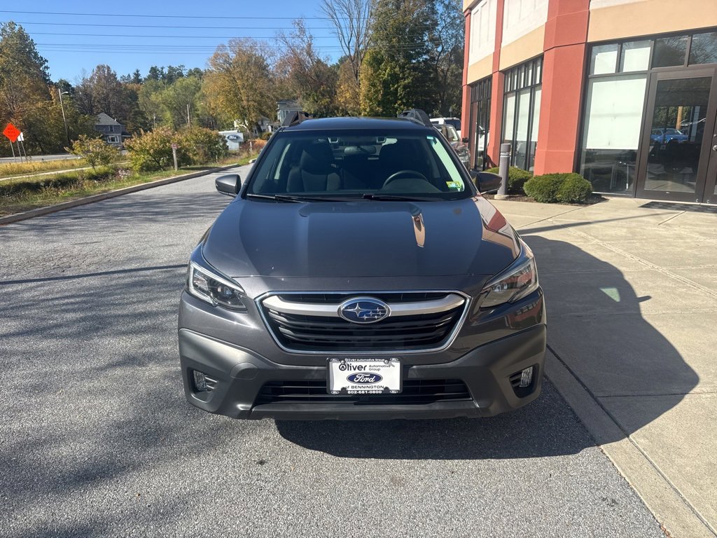 2020 Subaru Outback Premium photo 2