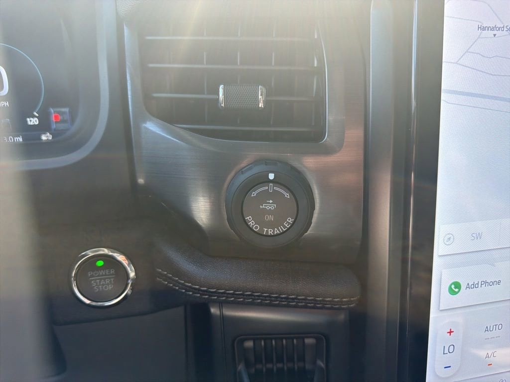 2025 Ford F-150 Lightning Flash - Photo 26