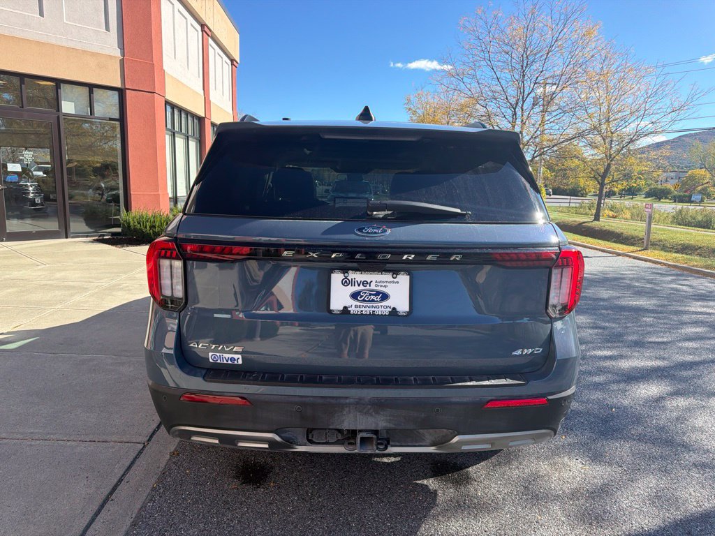 2026 Ford Explorer Active - Photo 6