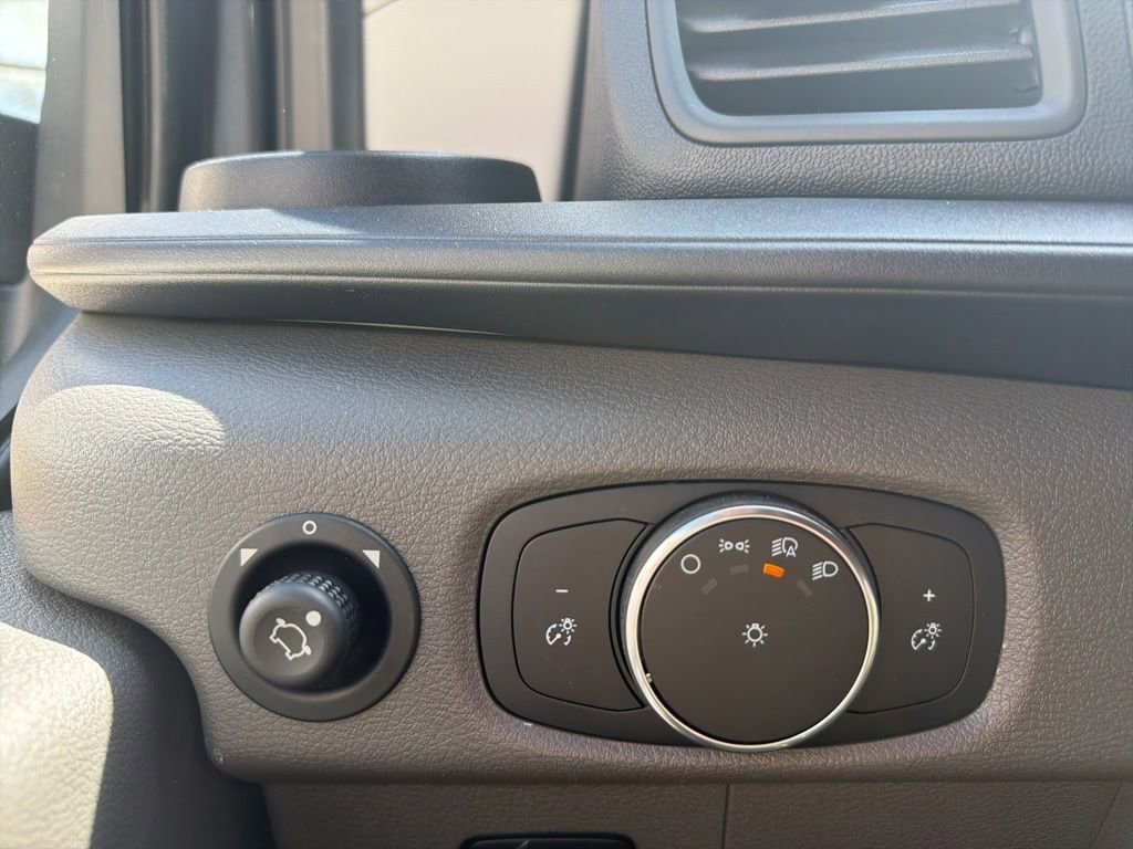 2026 Ford Transit Van Base - Photo 37