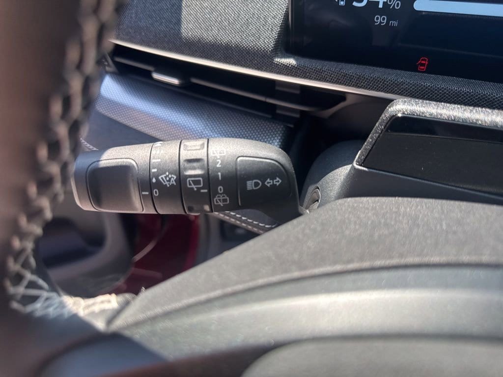 2025 Ford Mustang Mach-E GT - Photo 30