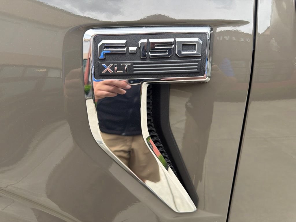 2025 Ford F-150 XLT - Photo 14