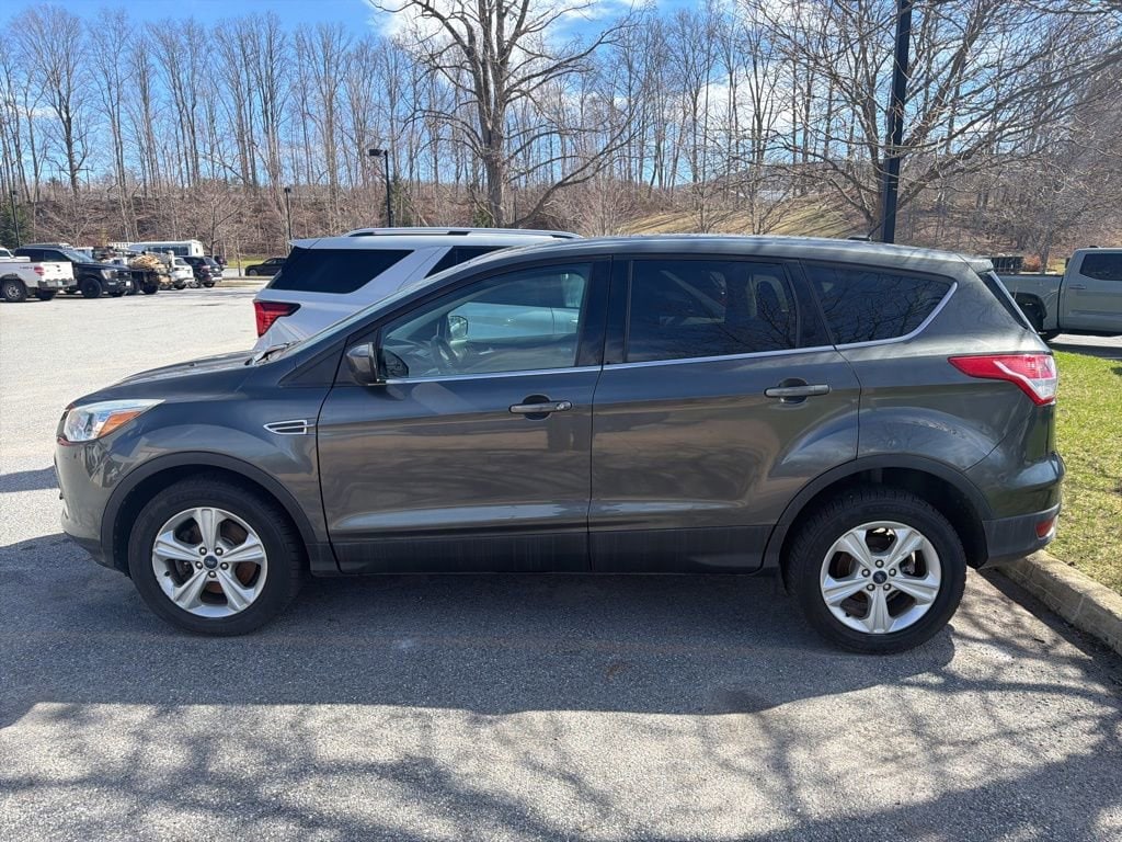 Used 2016 Ford Escape SE SUV