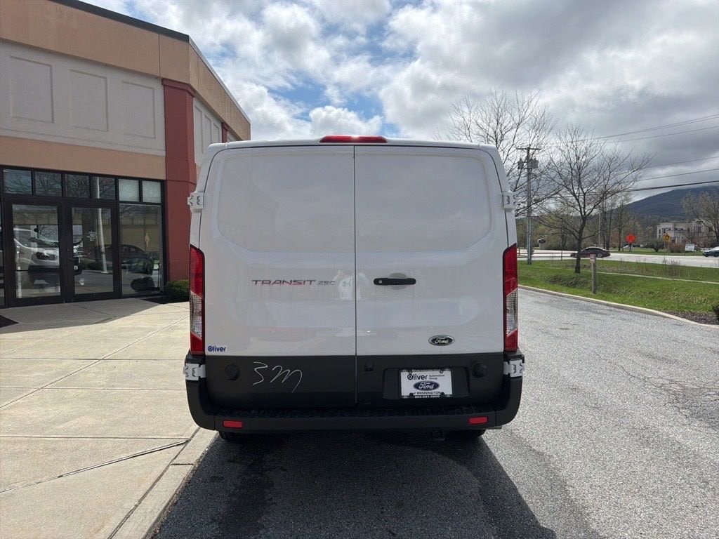 2025 Ford Transit Van Base - Photo 6