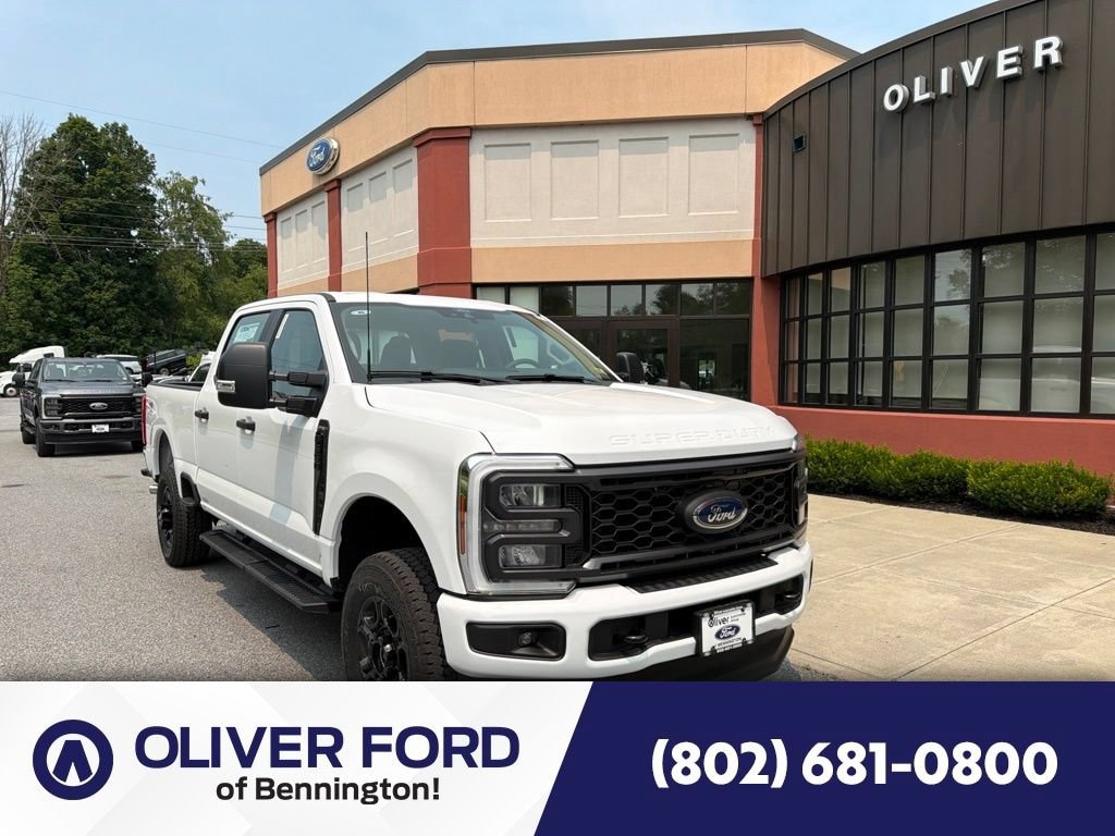 New 2026 Ford Super Duty F-350 SRW Truck Crew Cab
