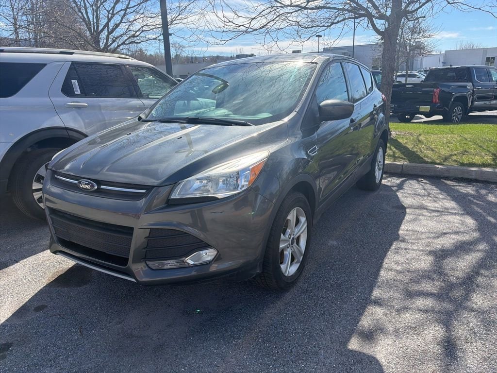 Used 2016 Ford Escape SE SUV